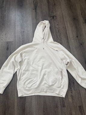 Uniqlo Cream Crewneck Hoodie Sweatshirt